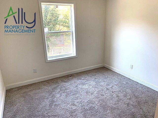 5552 Stump Town Ln - Photo 3 of 28