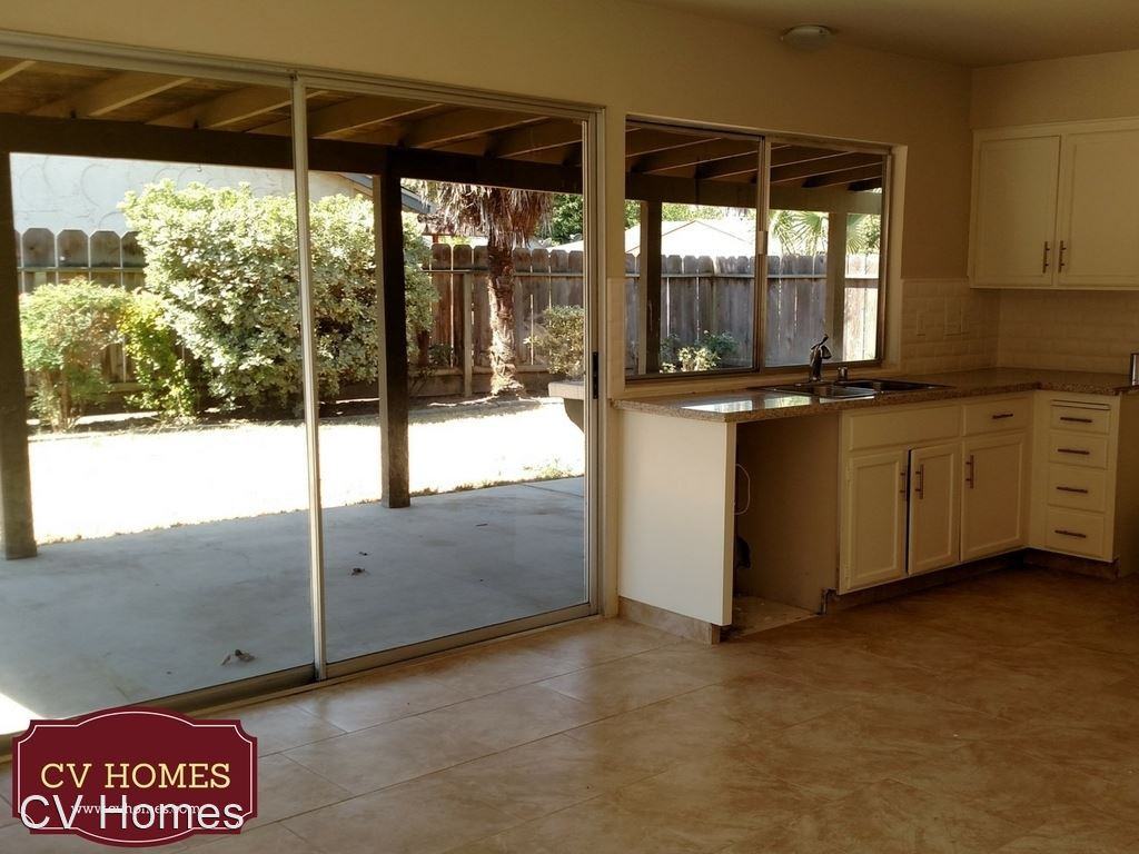 3304 Monte Vista Ct - Photo 3 of 20