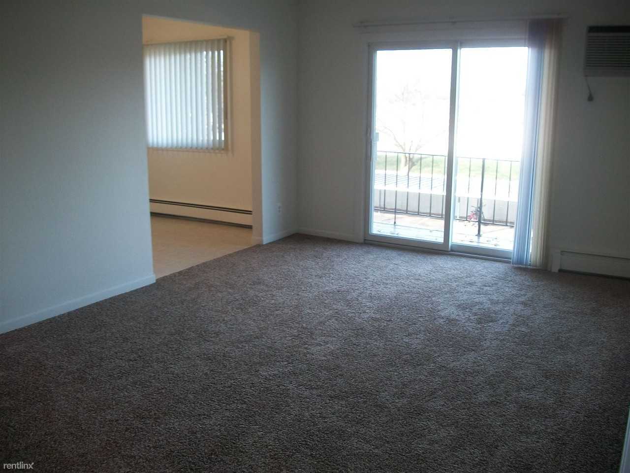 Village Square Apartments 902 N Scheurmann Rd, Essexville, MI 48732 Zumper