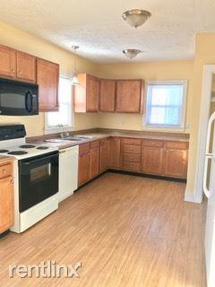 211 E Washington St - Photo 3 of 9