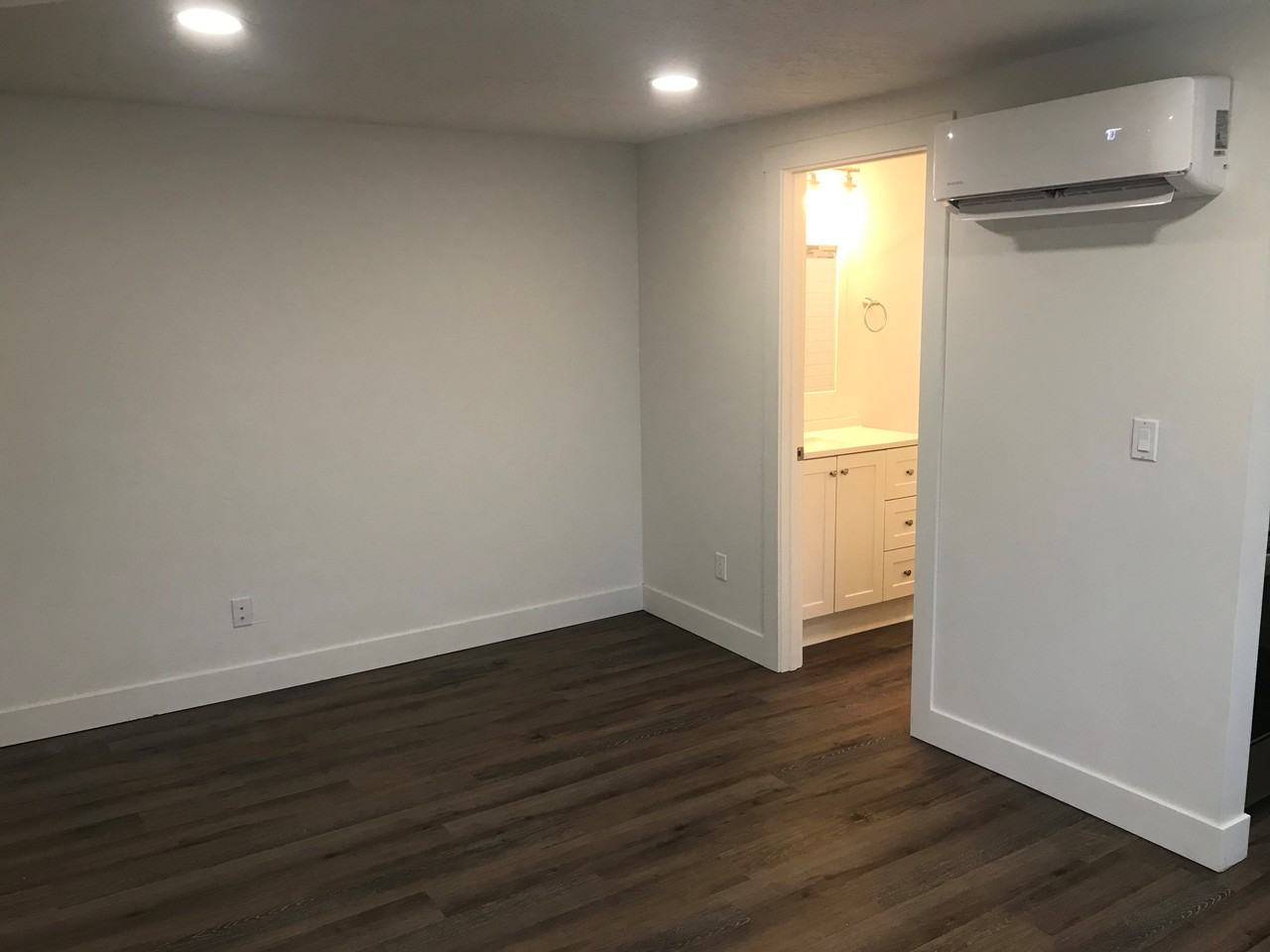 445 South 100 West #201 - Photo 2 of 10