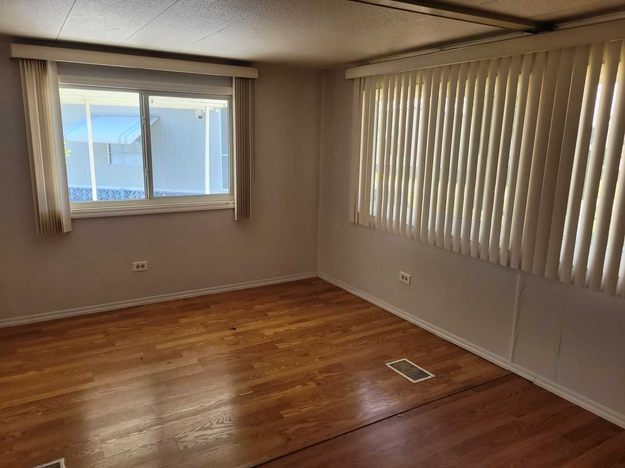 14 Middleton Court - Photo 6 of 24