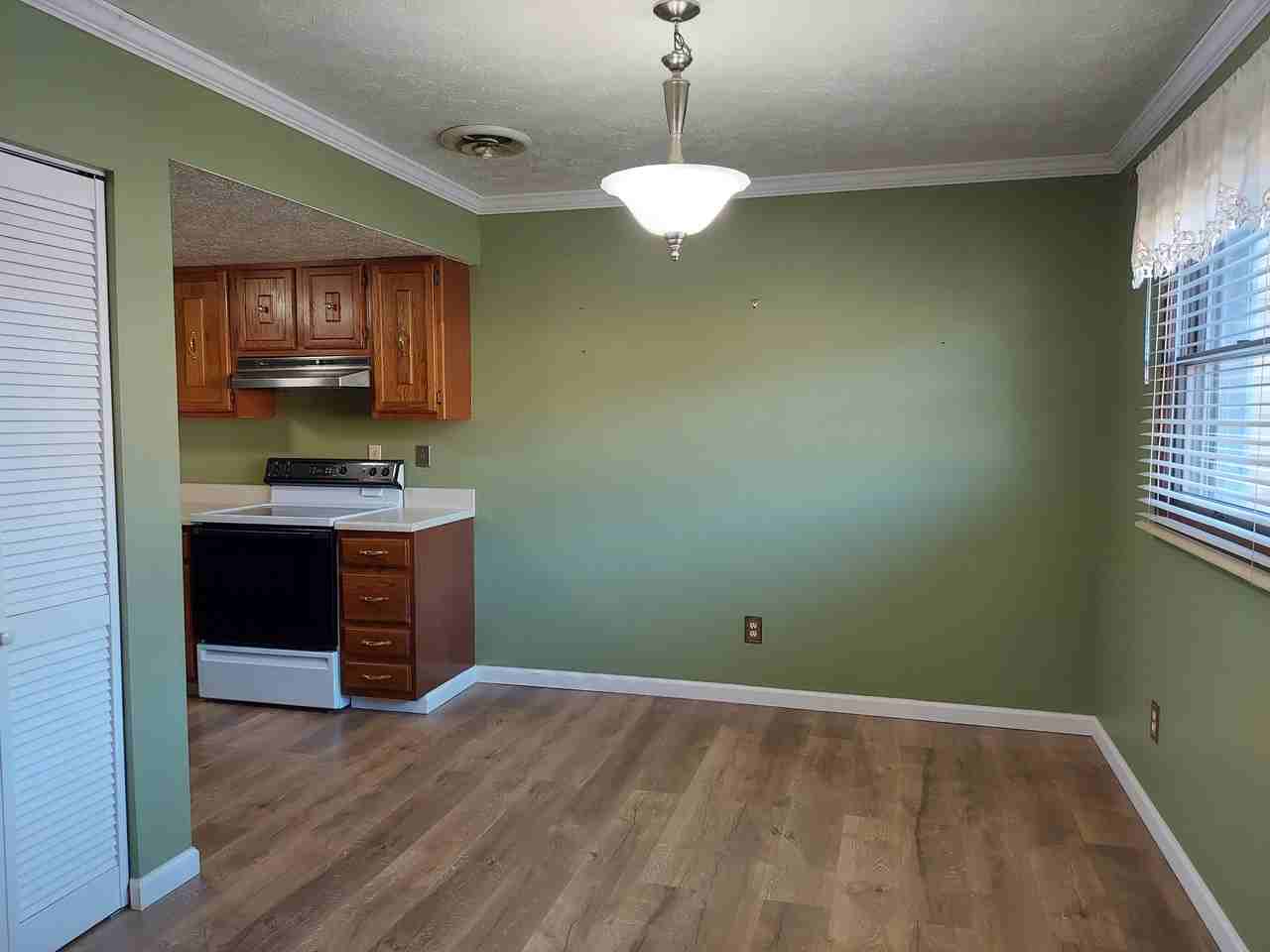 26 Regency Court - Photo 2 of 14