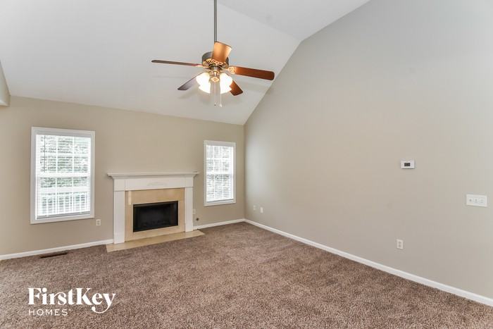 7295 Franklin Lake Ct - Photo 2 of 15