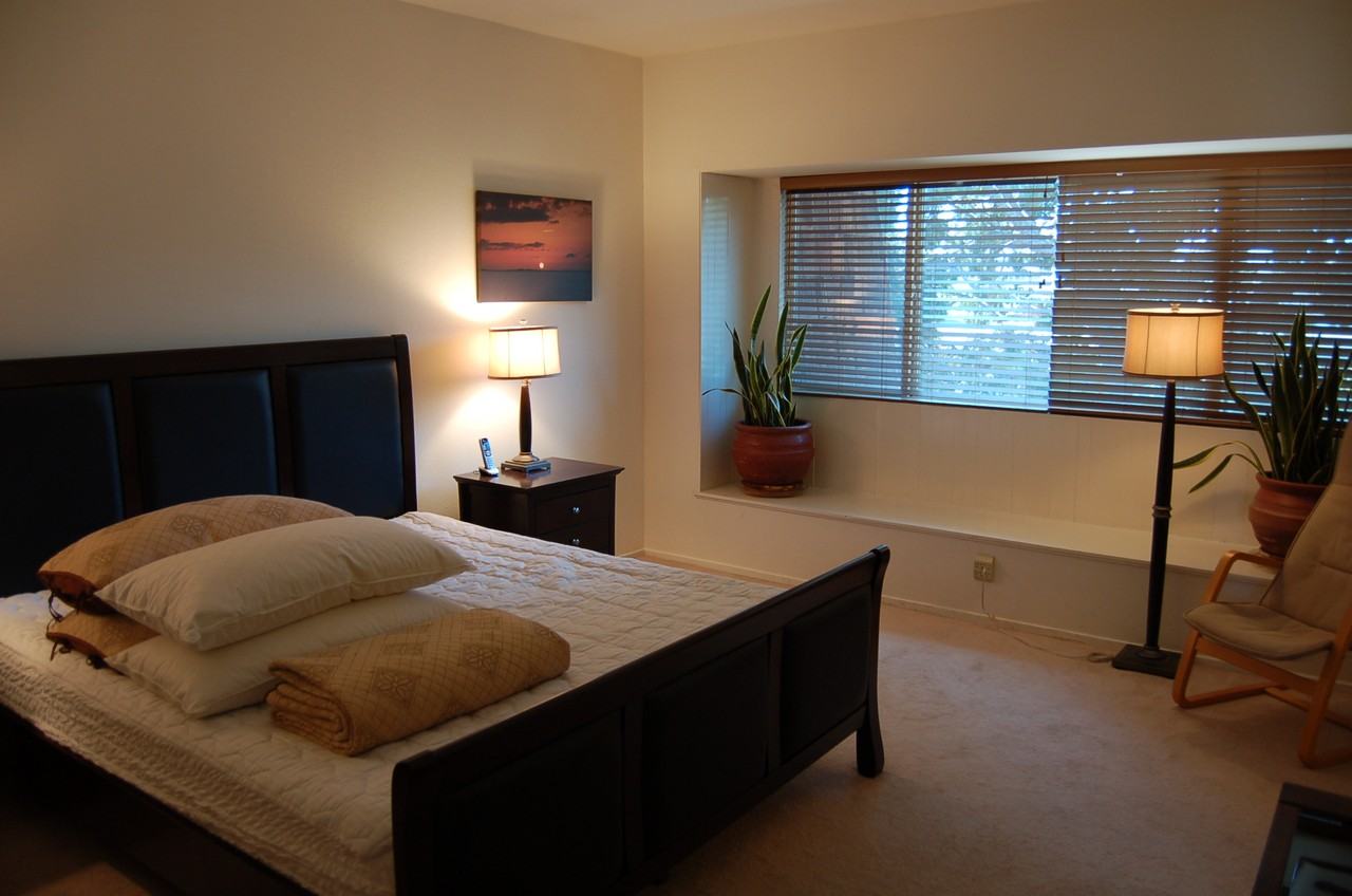 4077 Glencoe Ave - Photo 2 of 9