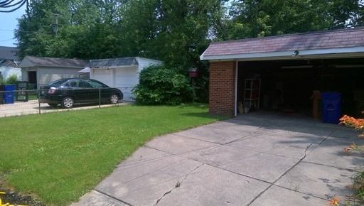 3413 W 159th St - Photo 2 of 28