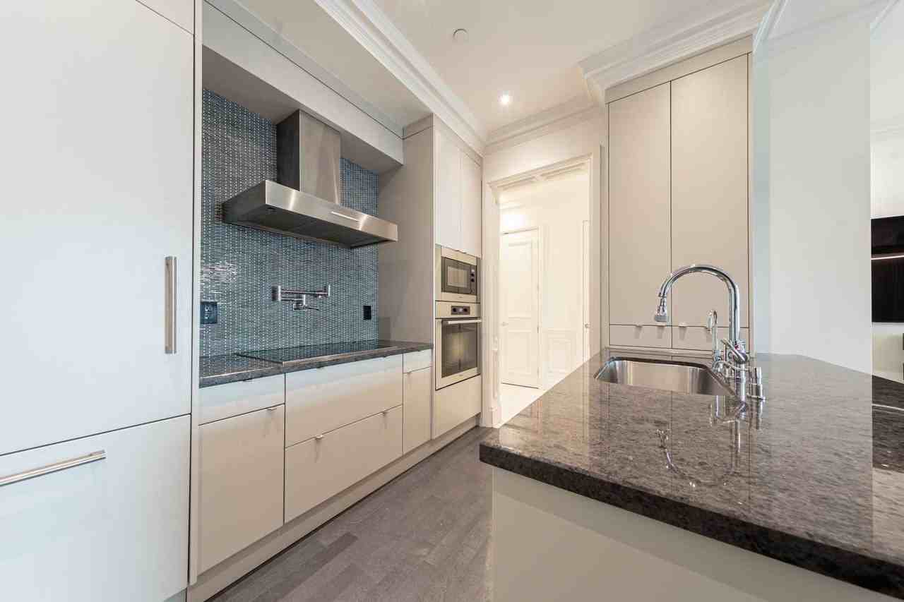 311 Bay Street #3506