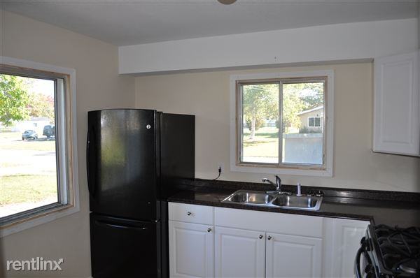 6 Hope Ln - Photo 2 of 3