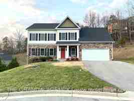 featured image of 4235 Berkely Pl #1