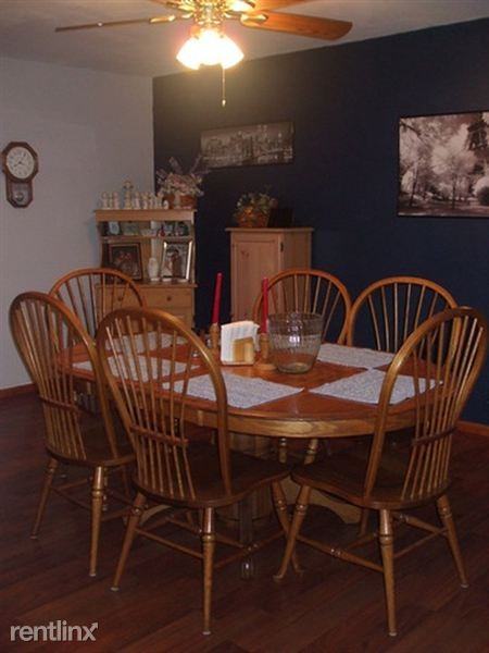 900 Gerald Ave - Photo 3 of 7