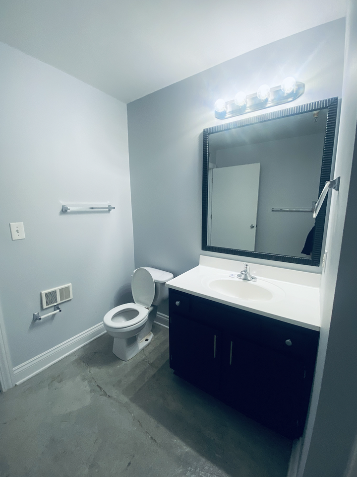 509 Delaware StreetUnit 203 #509-203 - Photo 4 of 13