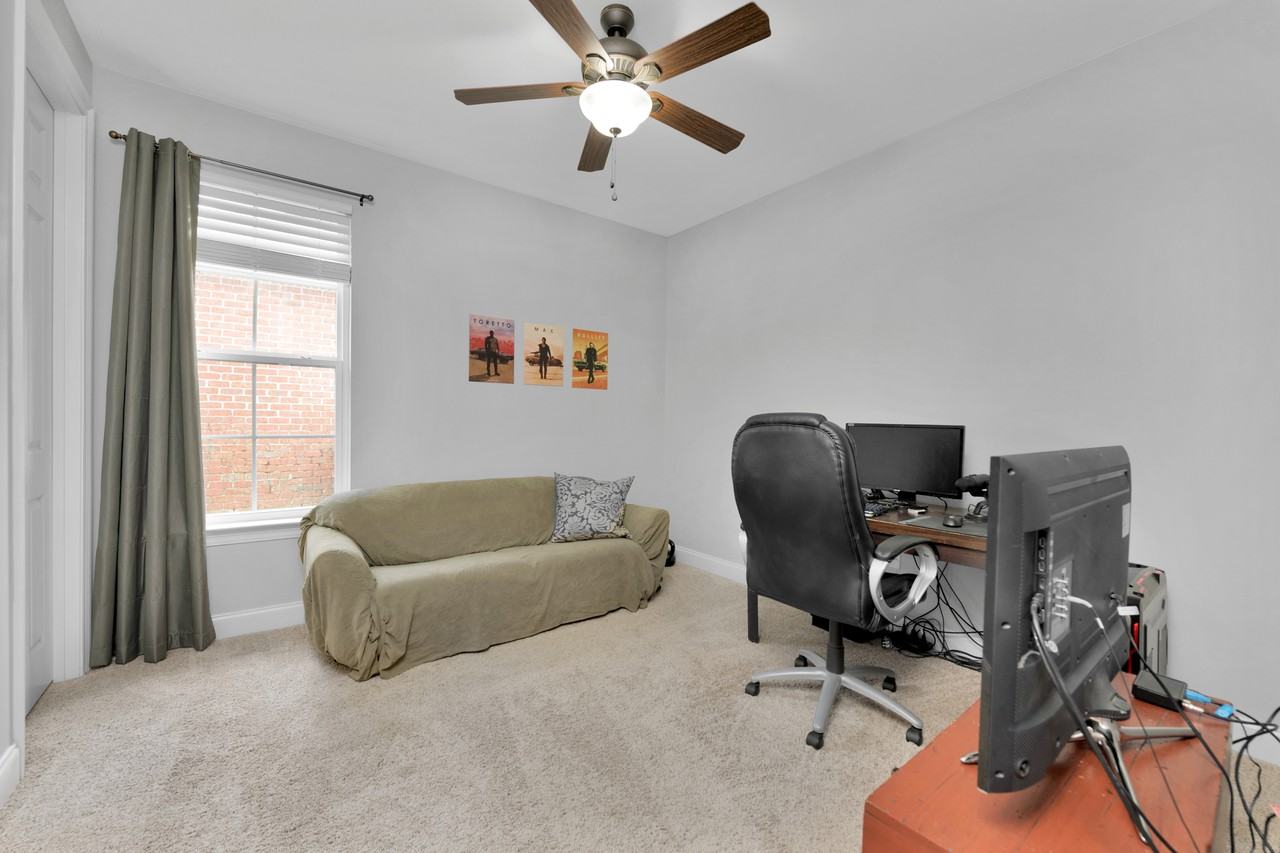 902 Bay Breeze Cv #1 - Photo 6 of 28