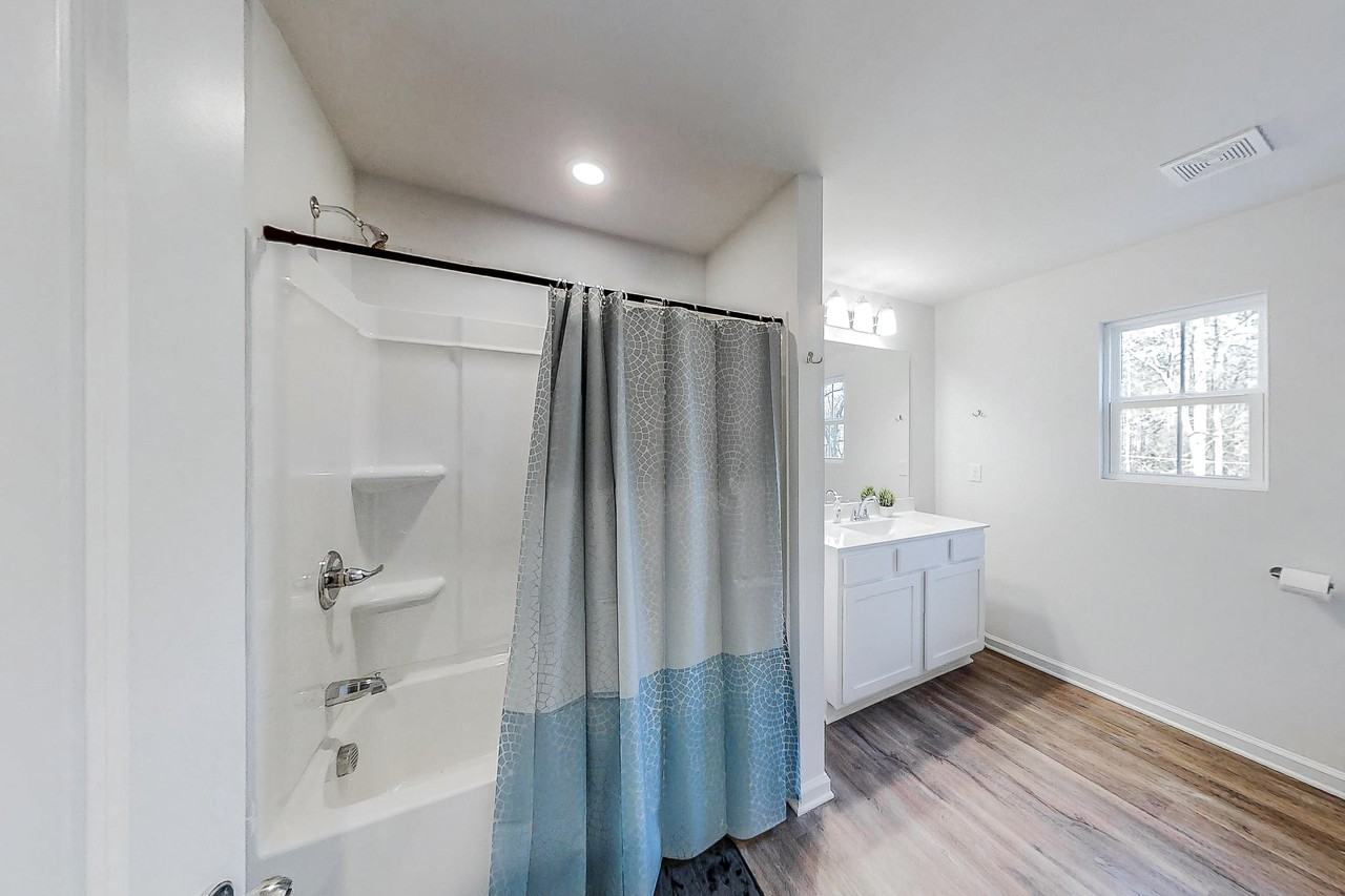 Lotus Ave Nw - Photo 3 of 11