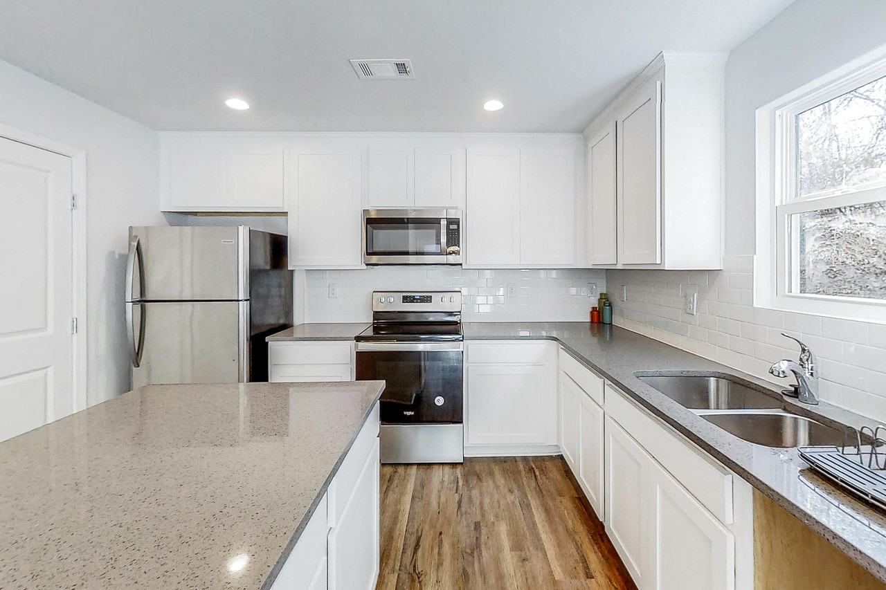 Lotus Ave Nw - Photo 5 of 11