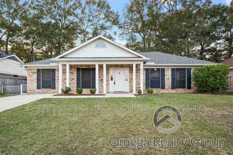 6936 Magnolia Trce - Photo 2 of 33