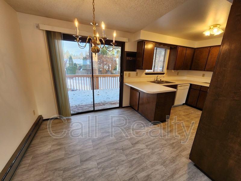 10811 E 26th Ave - Photo 3 of 10