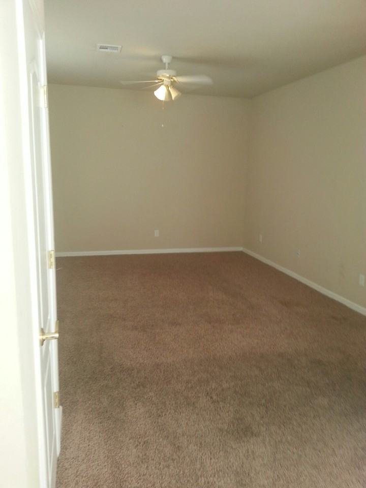 918 N 2nd Ave - Photo 2 of 14