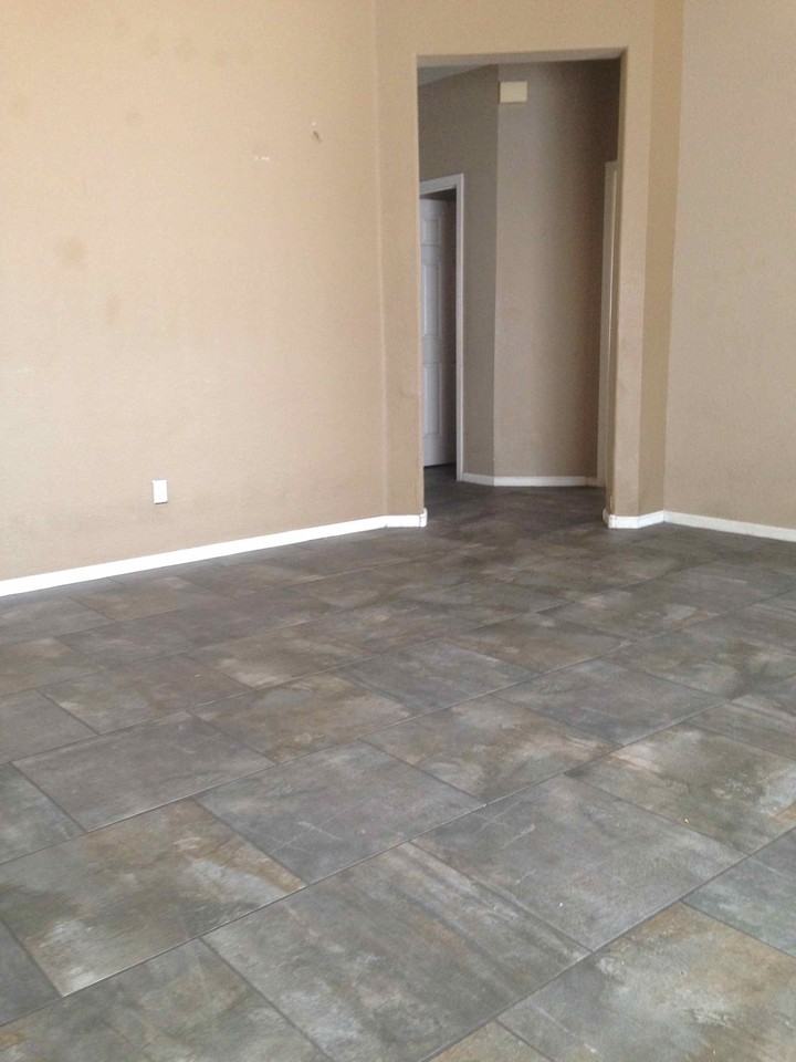 1358 N Laveen Dr - Photo 2 of 14