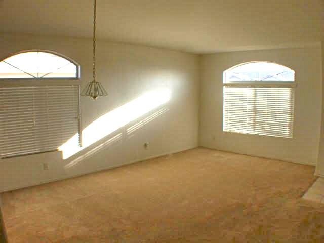 3052 E Carla Vista Dr - Photo 3 of 6