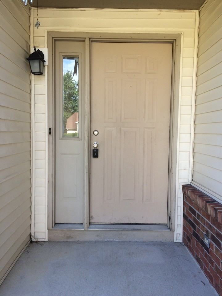 10213 Park Stream Dr - Photo 3 of 34