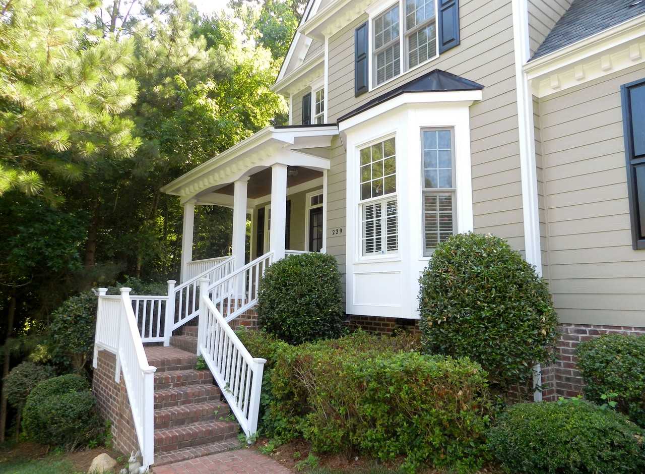 229 Townsend Dr - Photo 2 of 29