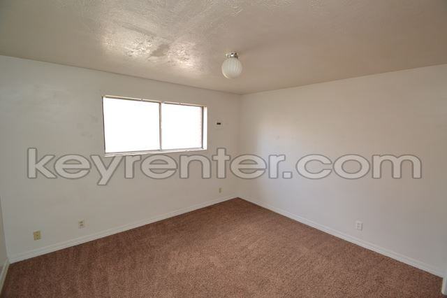 385 N 1300 W - Photo 2 of 13