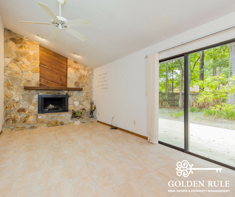 6112 Northwest 52nd Terrace #1 - Photo 3 of 11