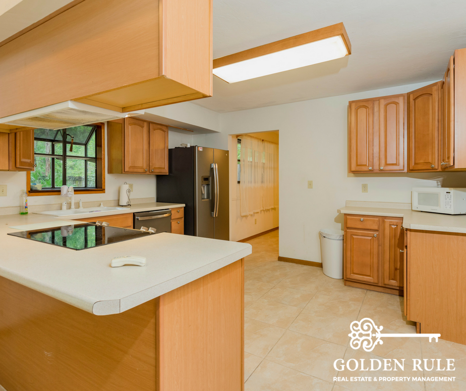 6112 Northwest 52nd Terrace #1 - Photo 4 of 11