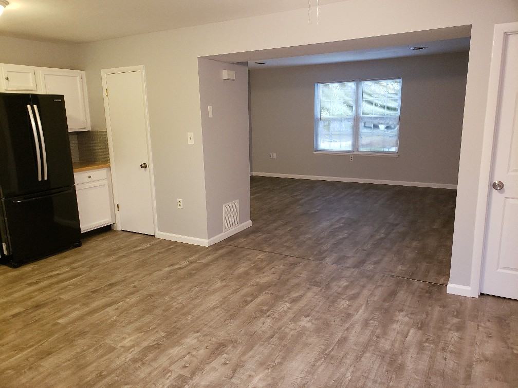 637 Fulton St #1 - Photo 4 of 29