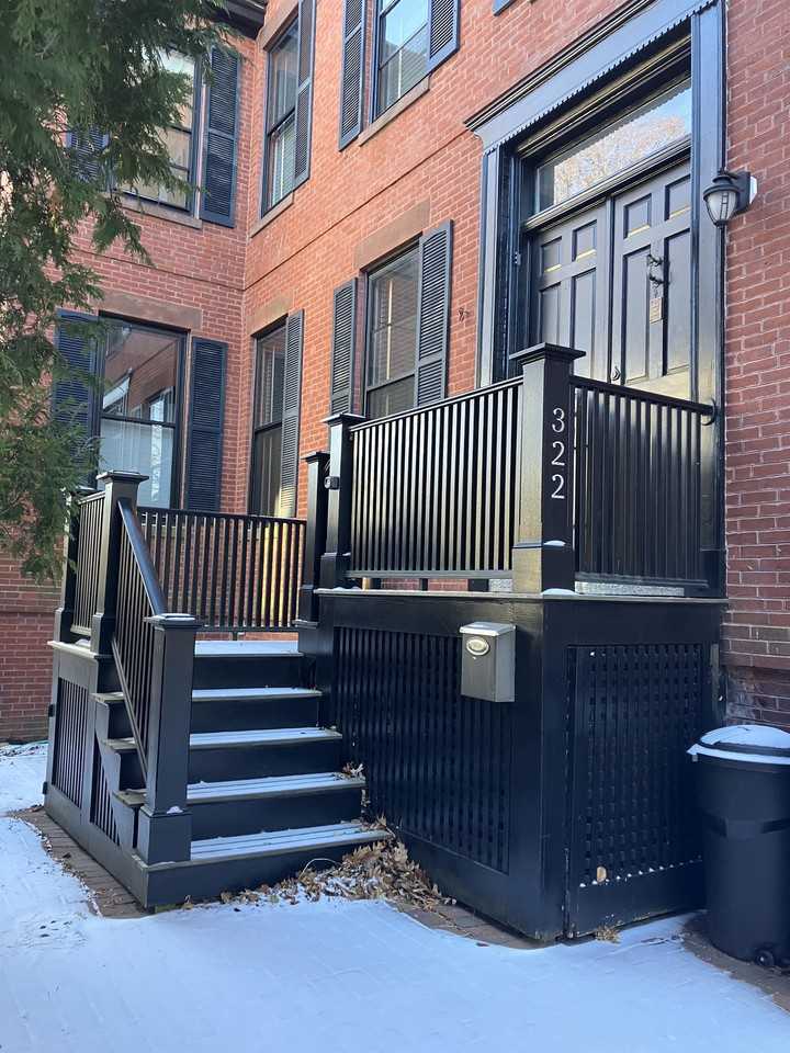 322 Spring St - Photo 2 of 50