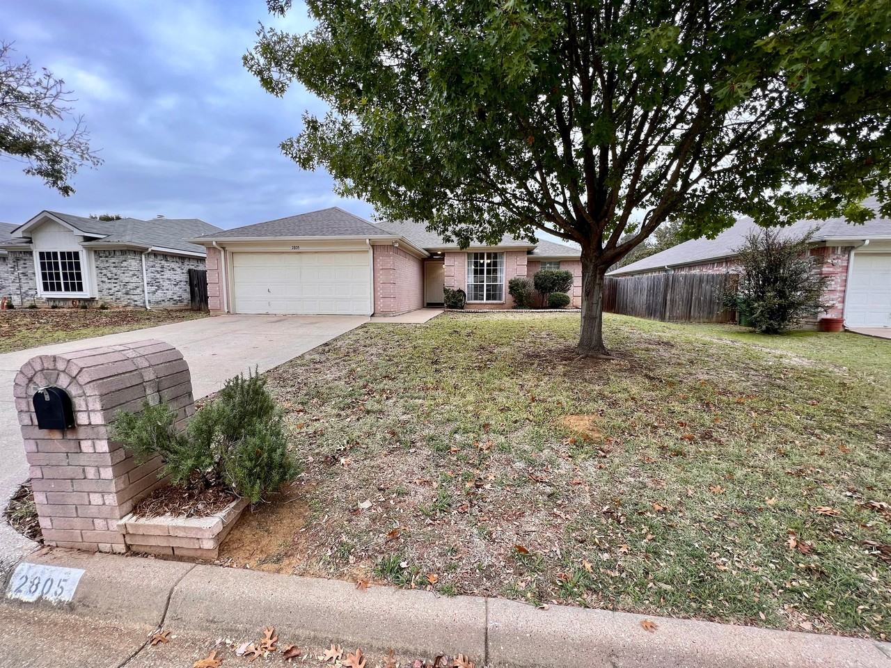 2805 Yorkfield Ct #1 - Photo 2 of 26