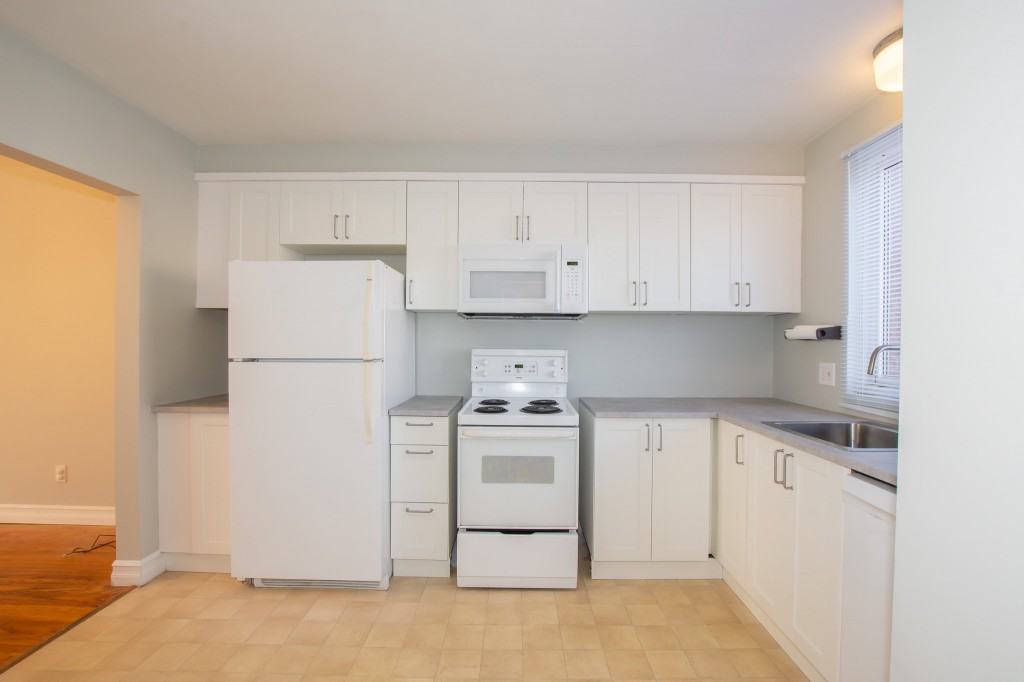 6476 Huggins Street - 55 - Photo 2 of 17