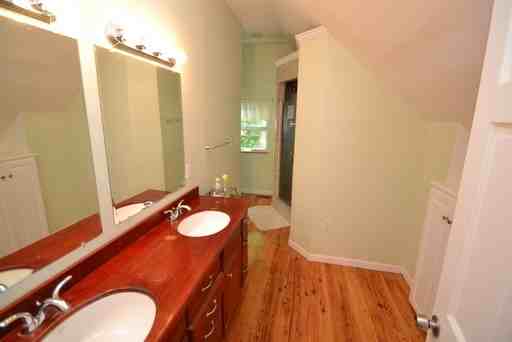 3232 Cooper Rd - Photo 2 of 21