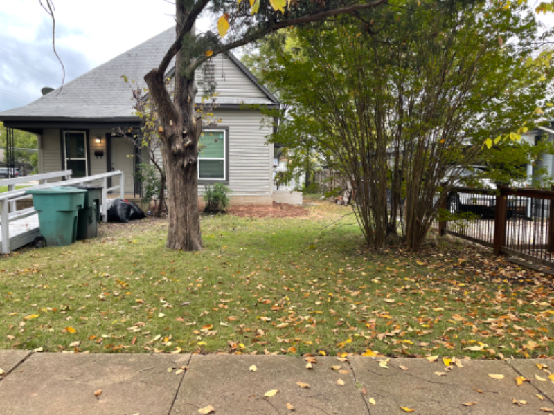 534 E Sycamore St - Photo 2 of 20