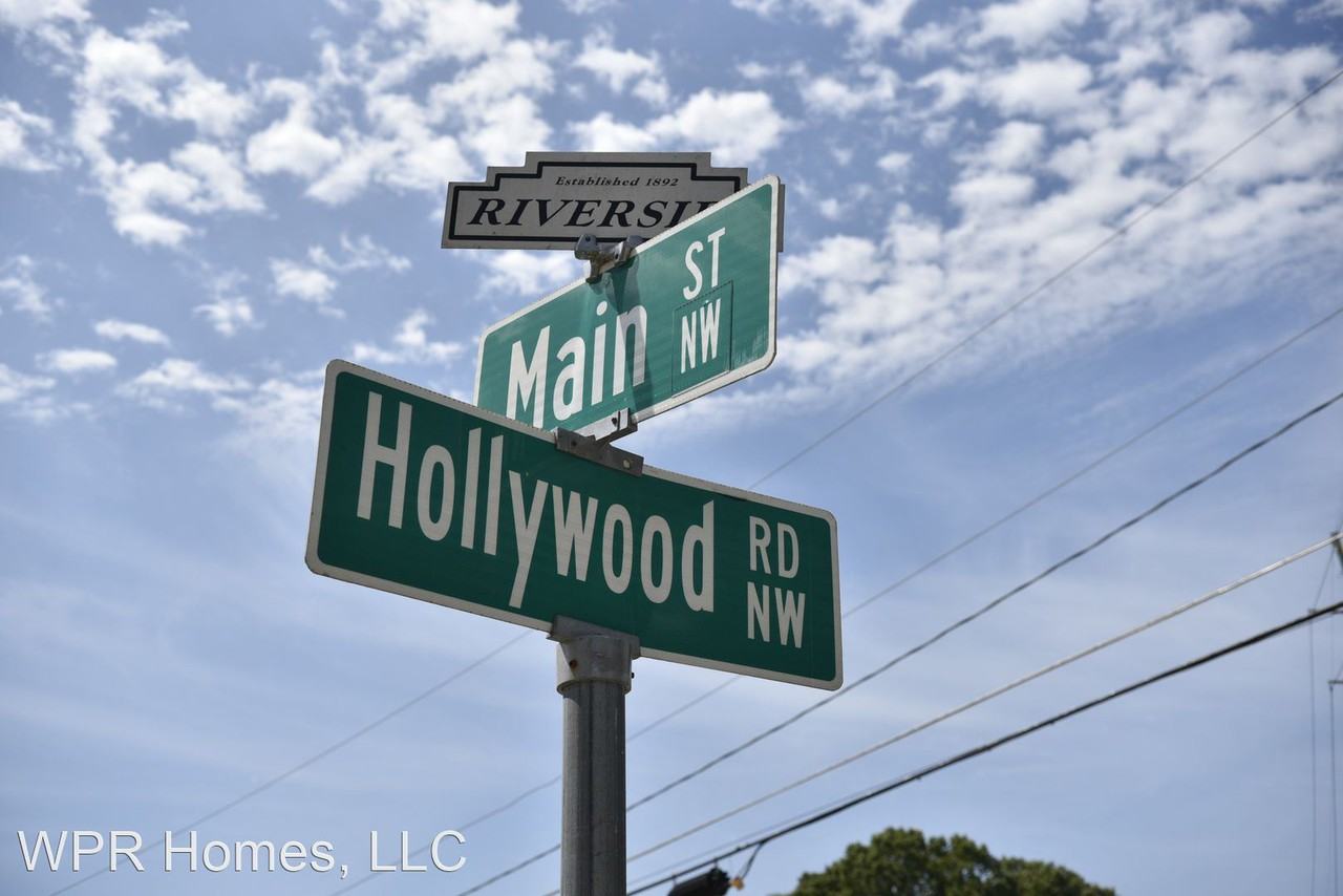 2004 Ocean Dr Nw - Photo 2 of 21