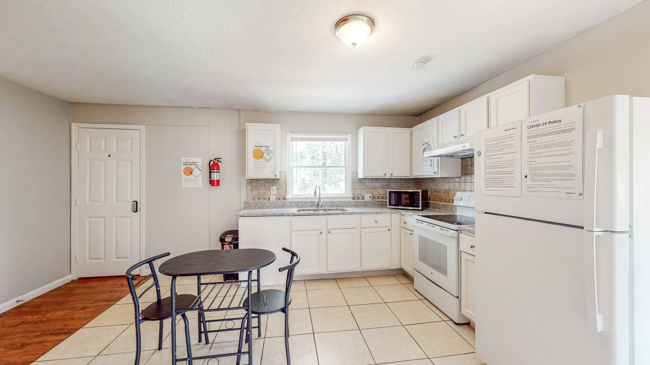 Needle Rock Dr - Photo 6 of 10