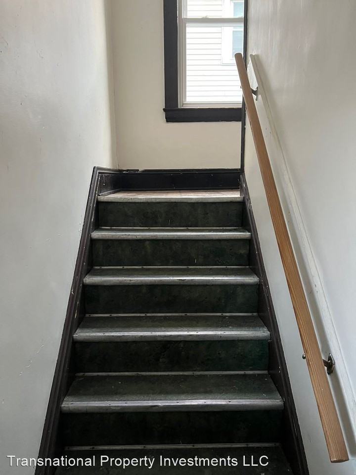 10801 Joan Ave - Photo 2 of 17