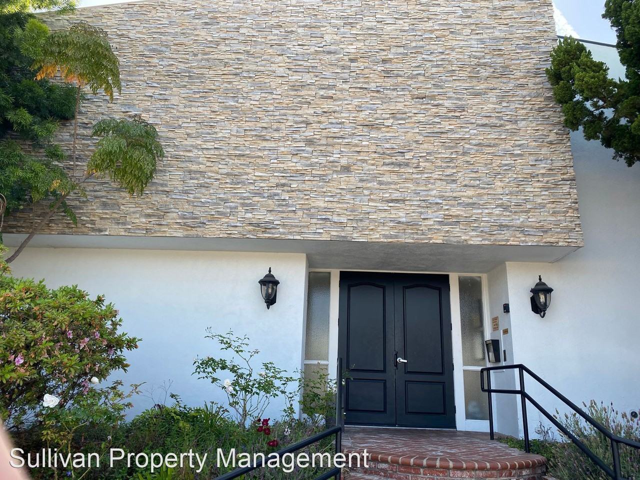 Carrousel 2 - Photo 3 of 37