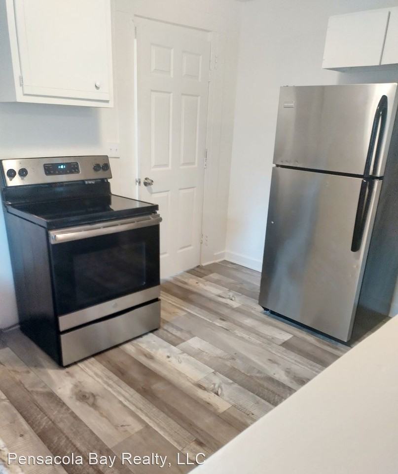 2305 W Mallory St - Photo 3 of 11