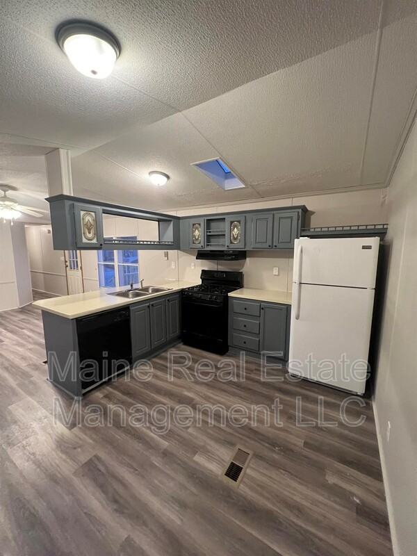 13 Pheasant Hill Trailer Park - Photo 2 of 13