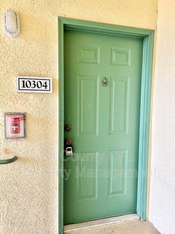 8820 Legacy Dunes Court #304 - Photo 3 of 26