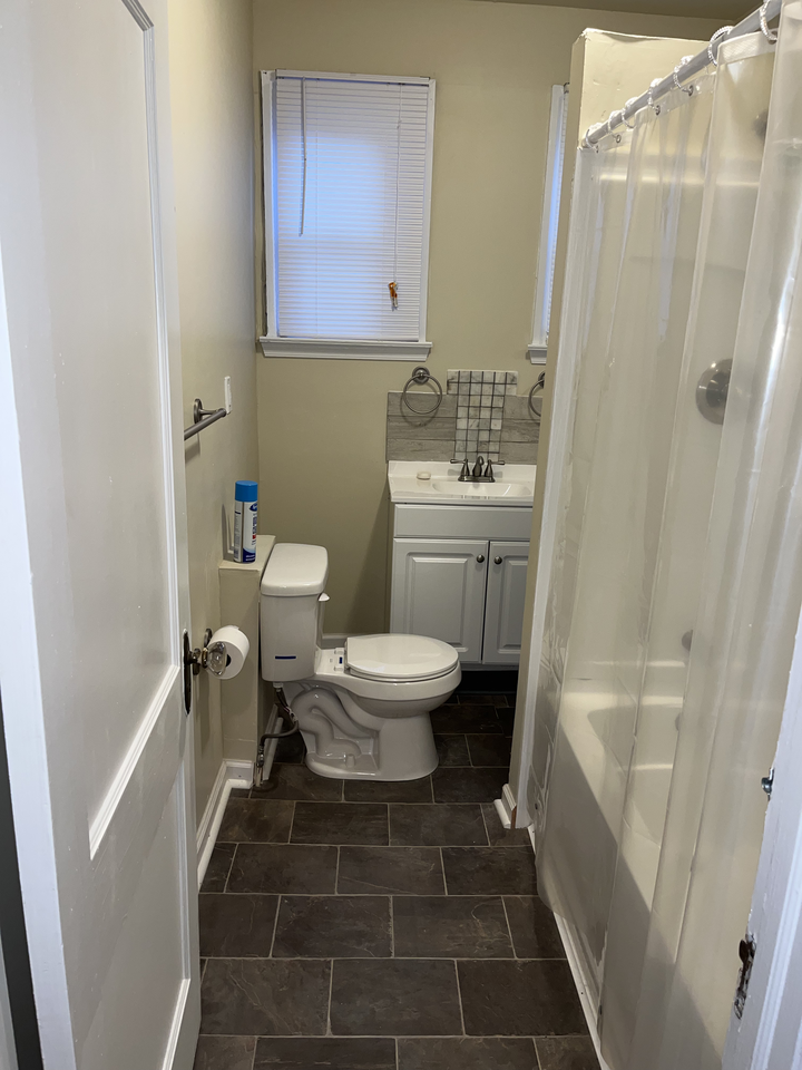 1504 68th Ave #2 - Photo 4 of 11