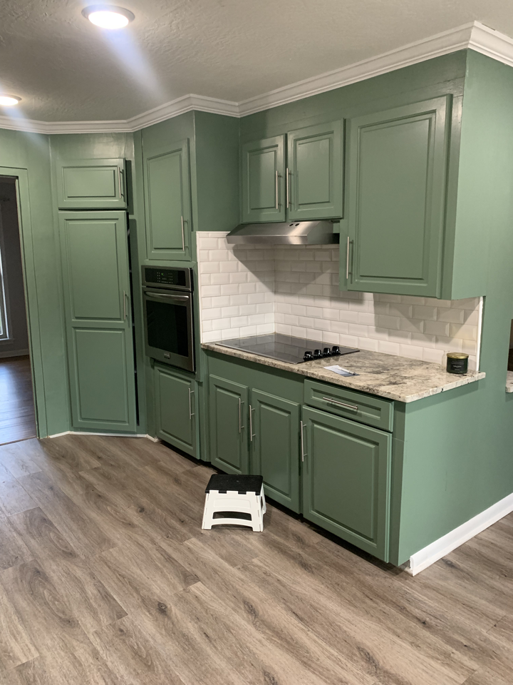 211 Donwood Pl - Photo 3 of 9