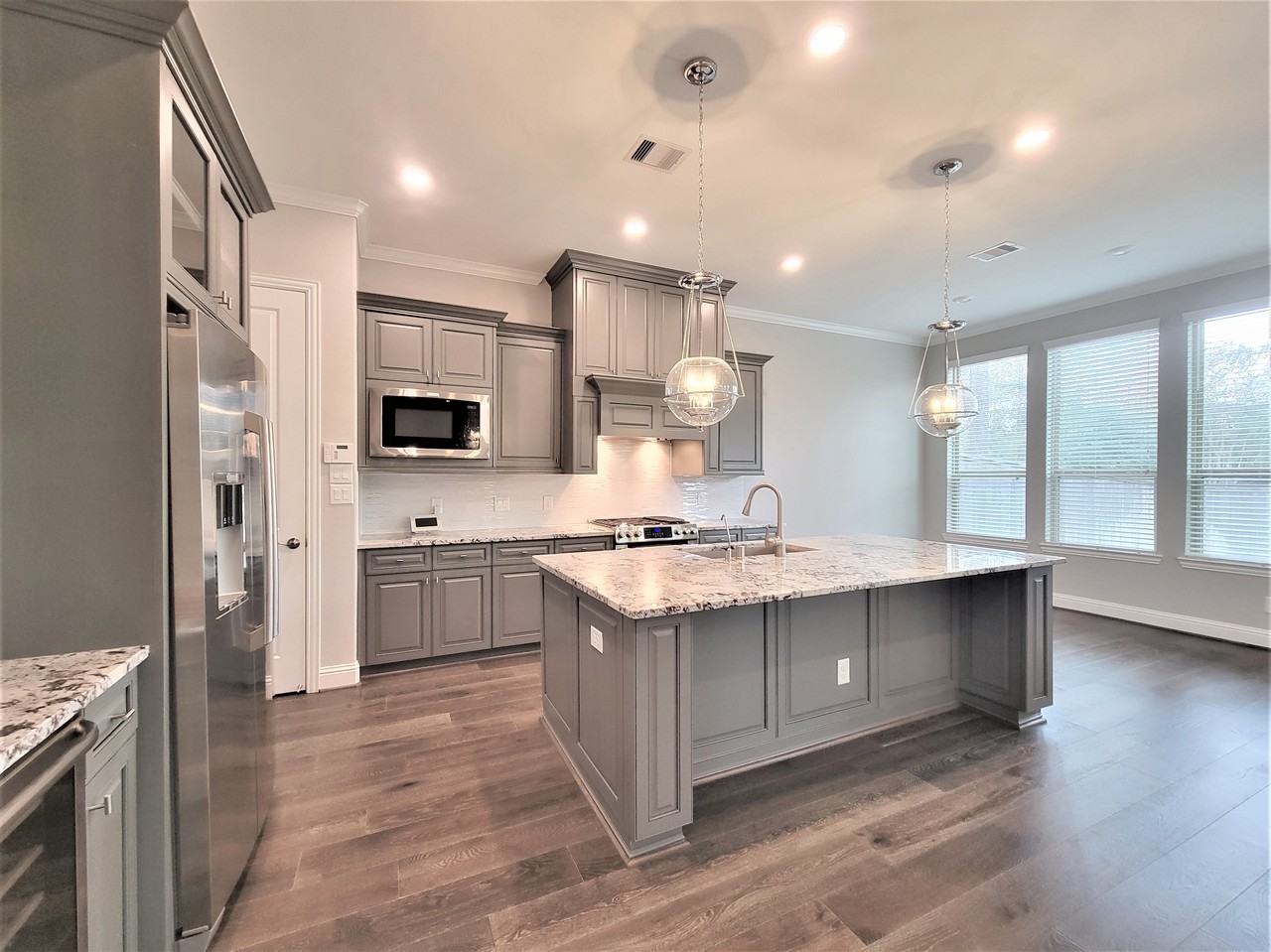35 Silver Rock Dr - Photo 6 of 21