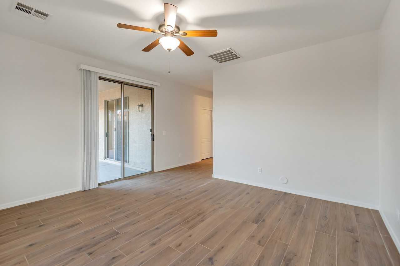 1278 W Stephanie Ln - Photo 7 of 15