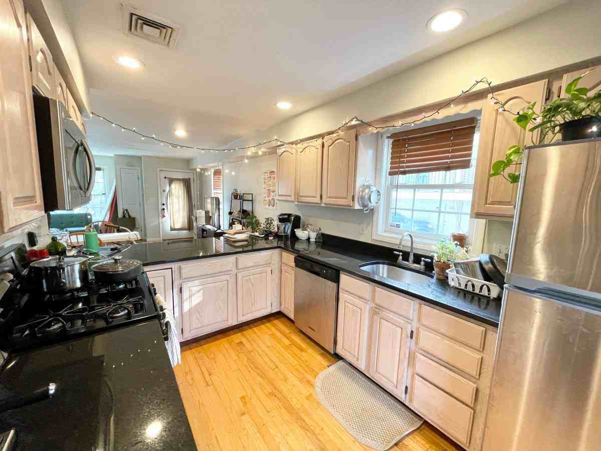 Harleston St - Photo 3 of 33