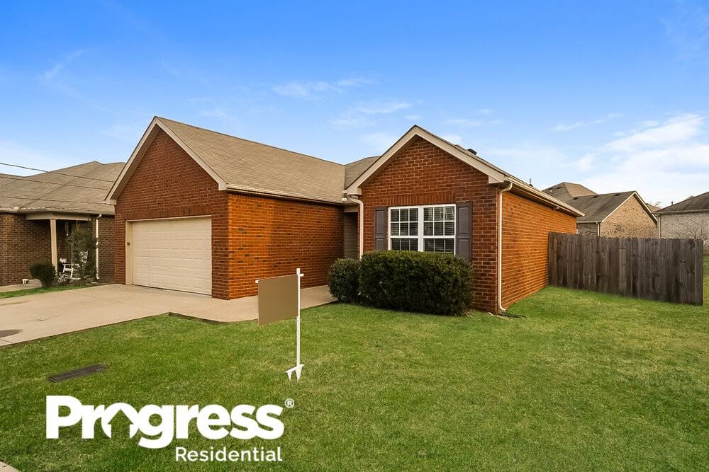 617 Southbeach Cv - Photo 2 of 25