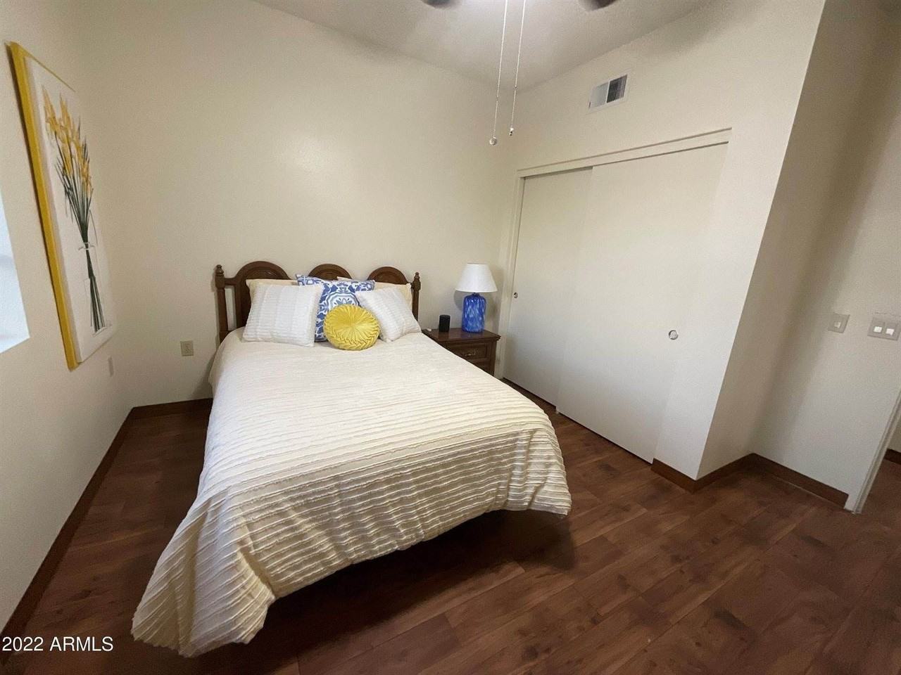 6945 E Main St - Photo 7 of 35