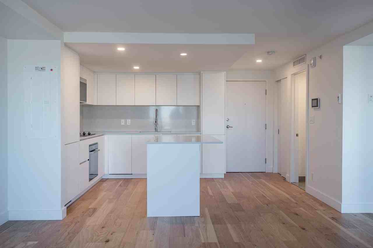 3460 Peel - Photo 2 of 50