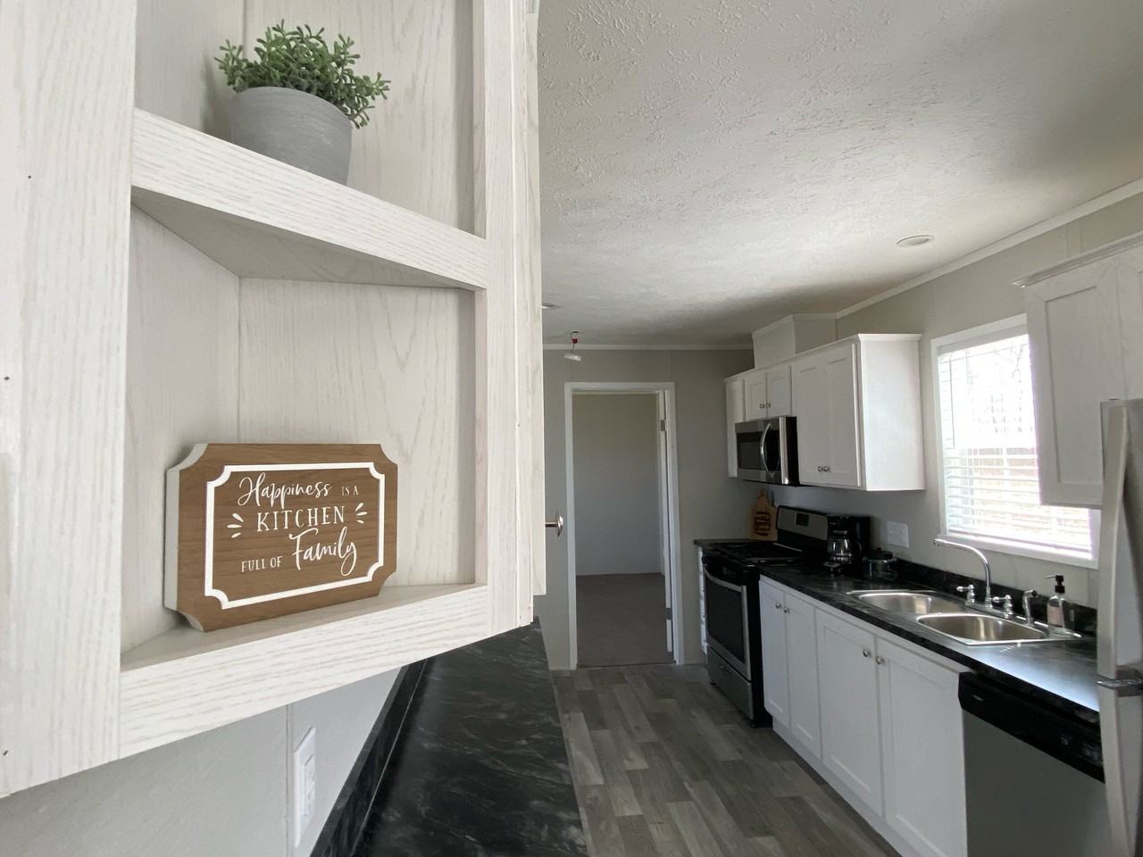 5203 Rhine Dr #047 - Photo 2 of 8